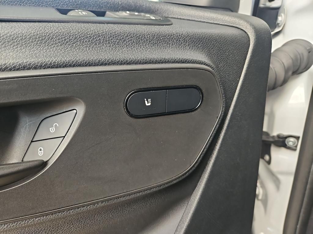 Fahrzeugabbildung Mercedes-Benz Sprinter 317 Kasten PRO L2H2 LED Schwingsitz EDW