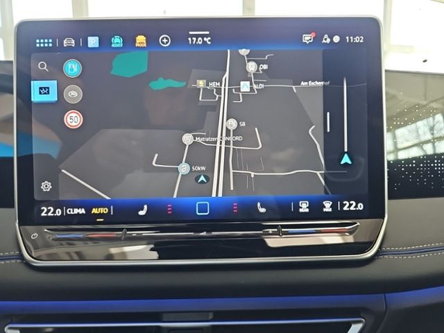 Fahrzeugabbildung Volkswagen Tiguan 1.5 eTSI DSG R-Line IQ.LIGHT STDHZ NAVI A