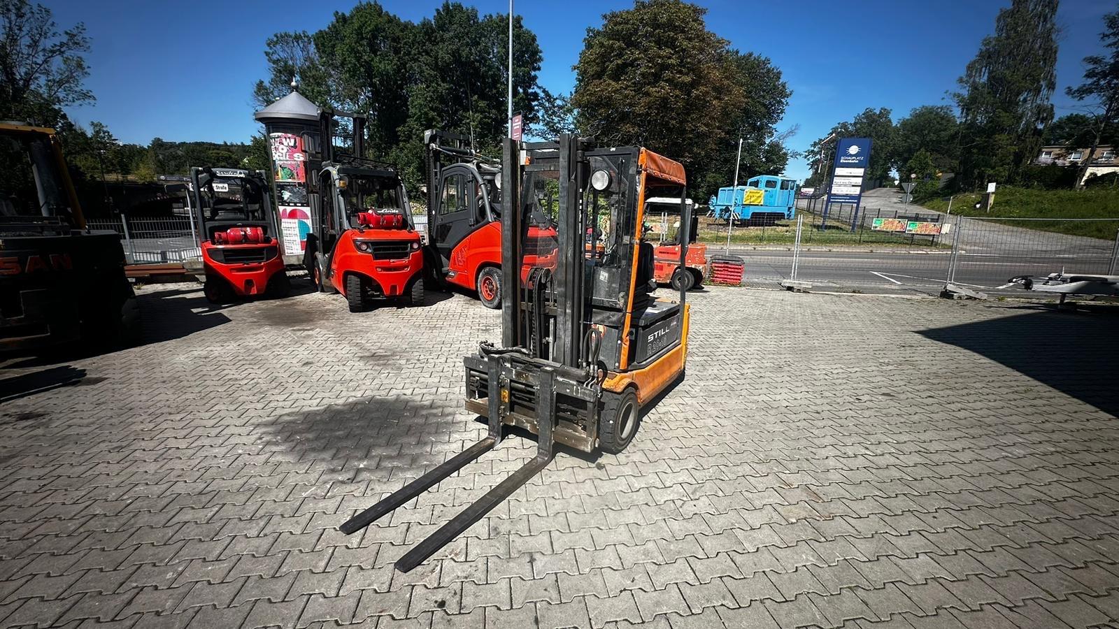 Still R20-18 Zinkenverstellgerät. Freihub   Batter2021