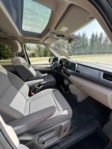 Volkswagen Multivan T7, LÜ, ACC, Pano, AHK, StdHzg, 2028 G. - VW T7 Multivan von privat