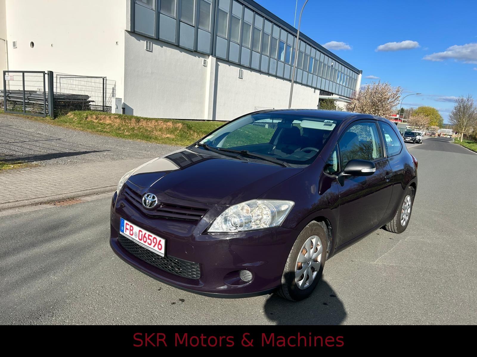 Toyota Auris *1.Hand, Navi, TÜV 02.28,Klima*