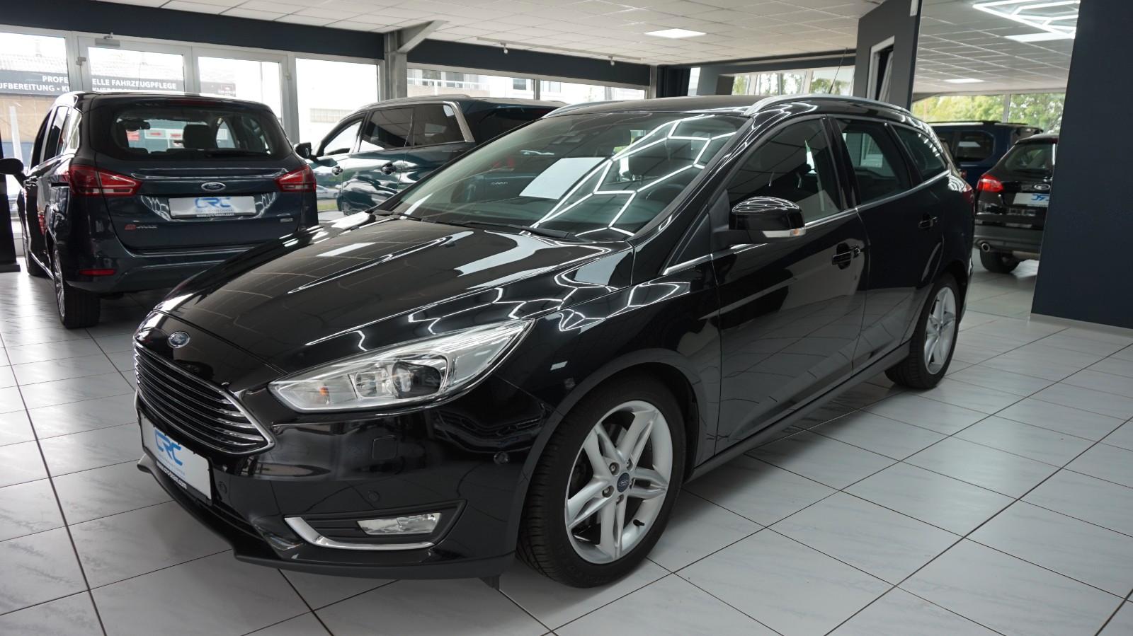 Ford Focus Turnier Titanium  4,4L / 100 Verbrauch