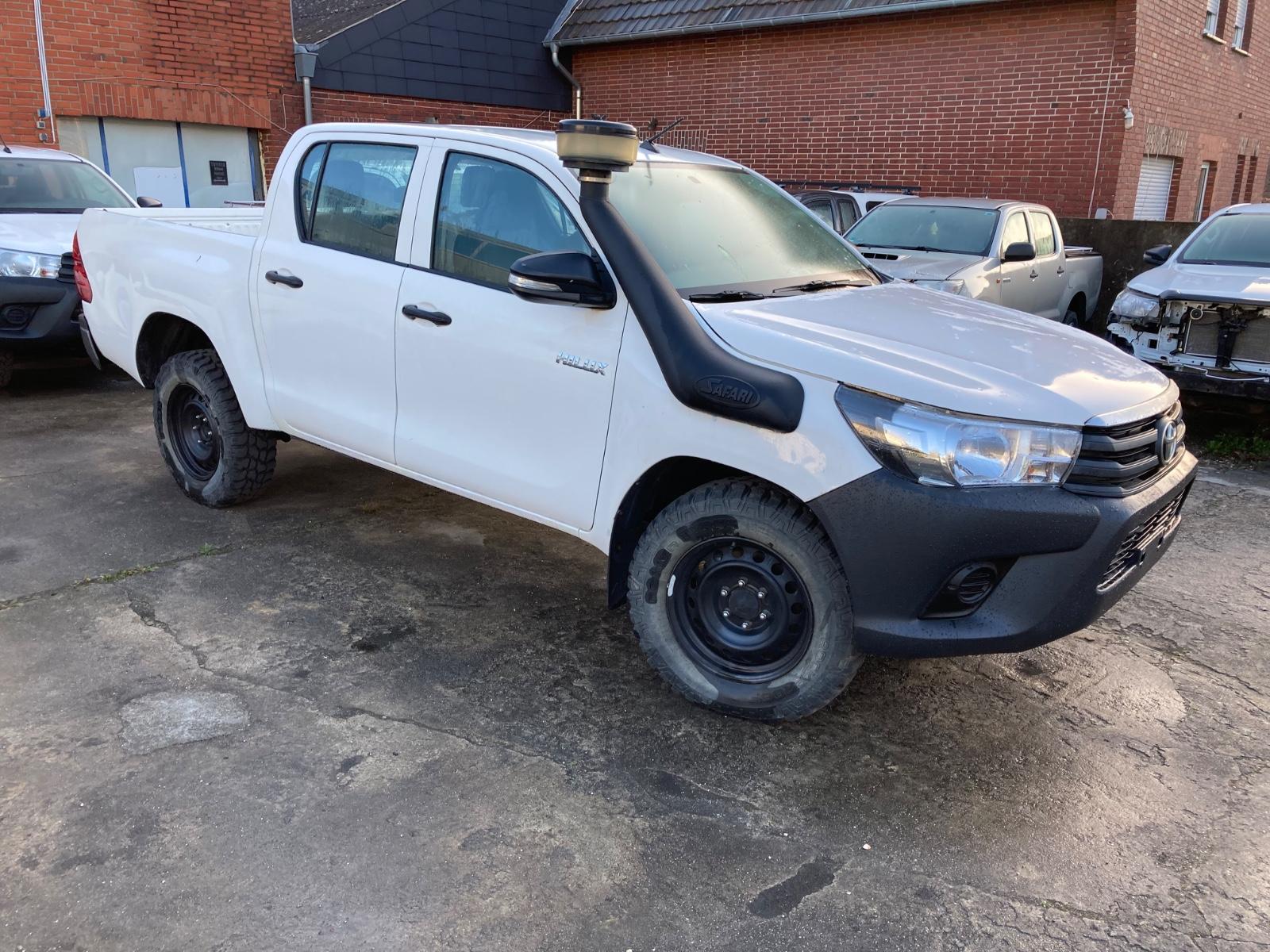 Toyota Hilux,Double Cab,4x4,AC,nettoexp:17500€