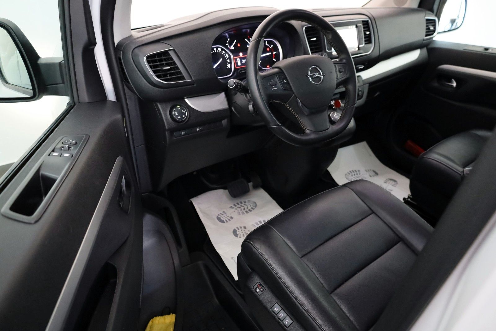 Fahrzeugabbildung Opel Zafira Life Elegance L,Leder,Navi,Pano,7Sitz,+WR