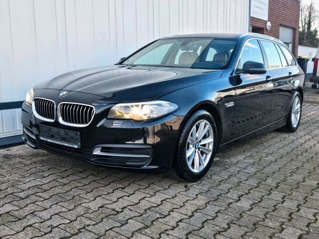 BMW 520d*NAVIPROF*LEDER*AHK*KOMF.SITZE*KAMERA*XENON