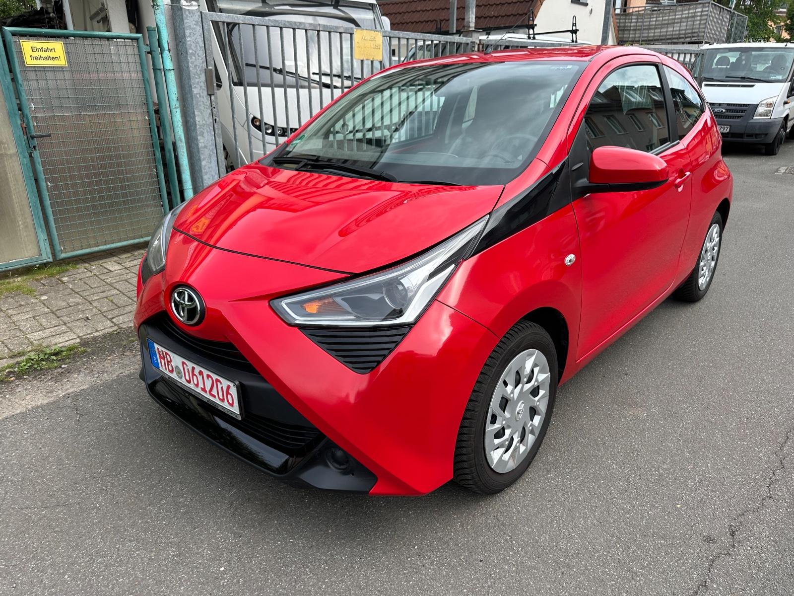 Toyota Aygo AYGO x-play/hu&au/euro//klima/temp/Allwette