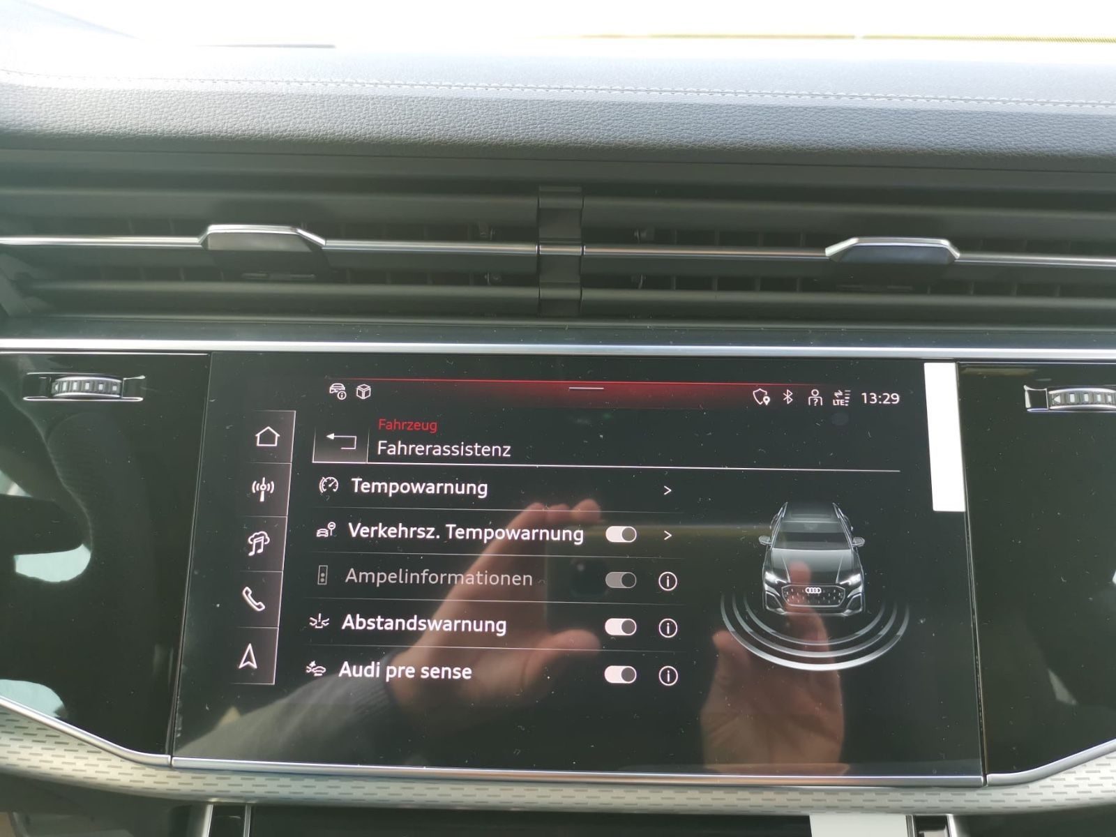 Fahrzeugabbildung Audi Q8 50 TDI Facelift |SLine|HUD|Softclose|23"|B&O|