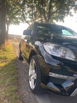 Mercedes-Benz ML 350 BlueTEC 4MATIC - - Mercedes-Benz ML 350 in Duisburg