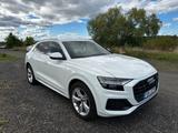 Audi Q8 45 TDI quattro tiptronic - - weiße Audi Q8