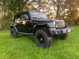Jeep Wrangler Unlimited 2,8 CRD - Jeep Wrangler aus 2012 mit Diesel-Antrieb: Unlimited