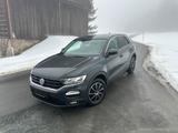 Volkswagen T-Roc 1.0 TSI - Volkswagen T-Roc mit Benzin-Antrieb: Kleinwagen
