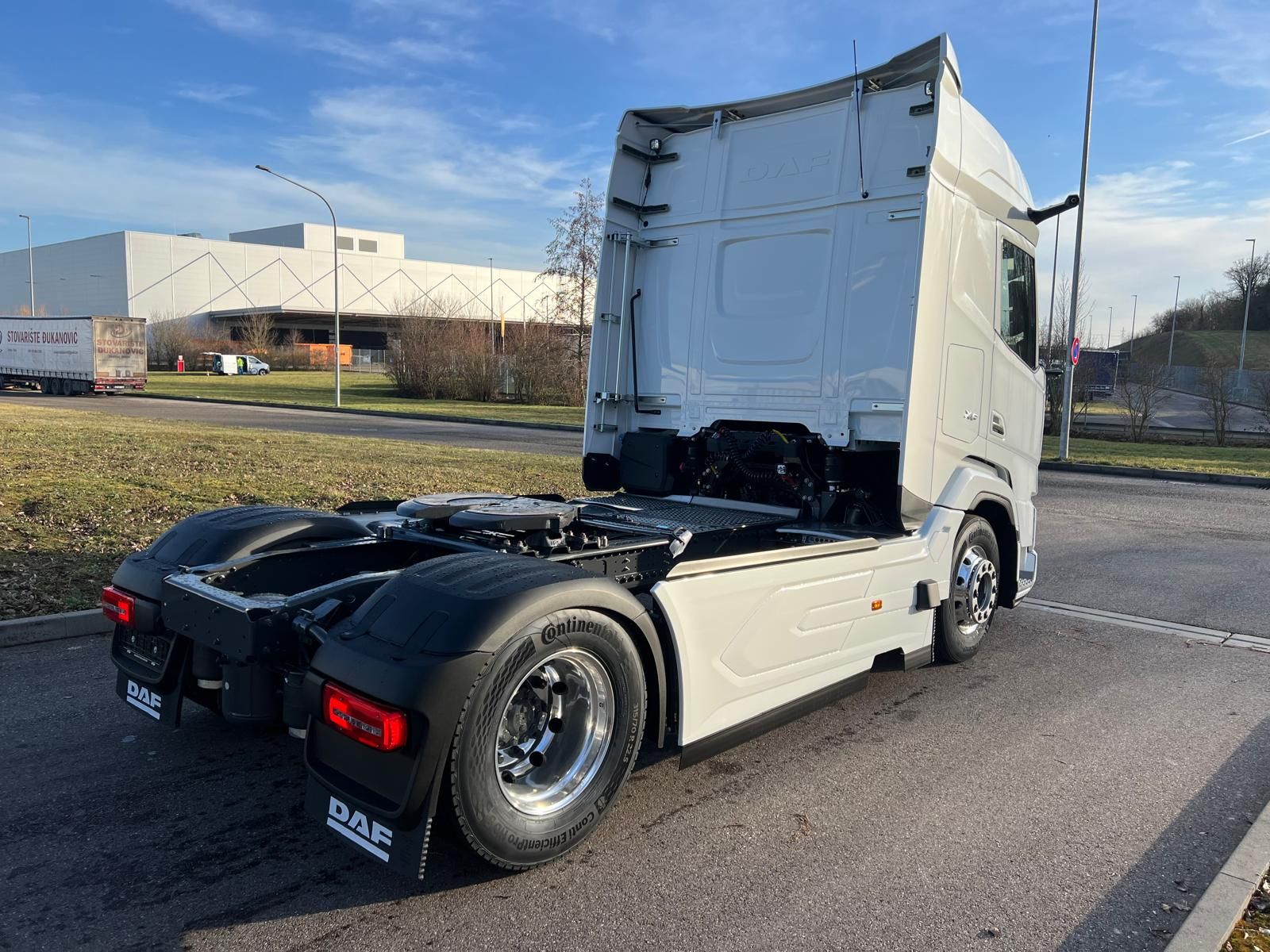 Fahrzeugabbildung DAF XF 480 FT mit ADR Ausstattung