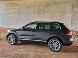 Volkswagen Touareg 3.0 V6 TDI Tiptronic BlueMotion Tech... - Volkswagen Touareg aus 2012: TDI