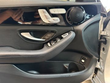 Mercedes-Benz C 220 *Keyless*Memory*PDC*ACC*AHK*SpurHT*NAVI*