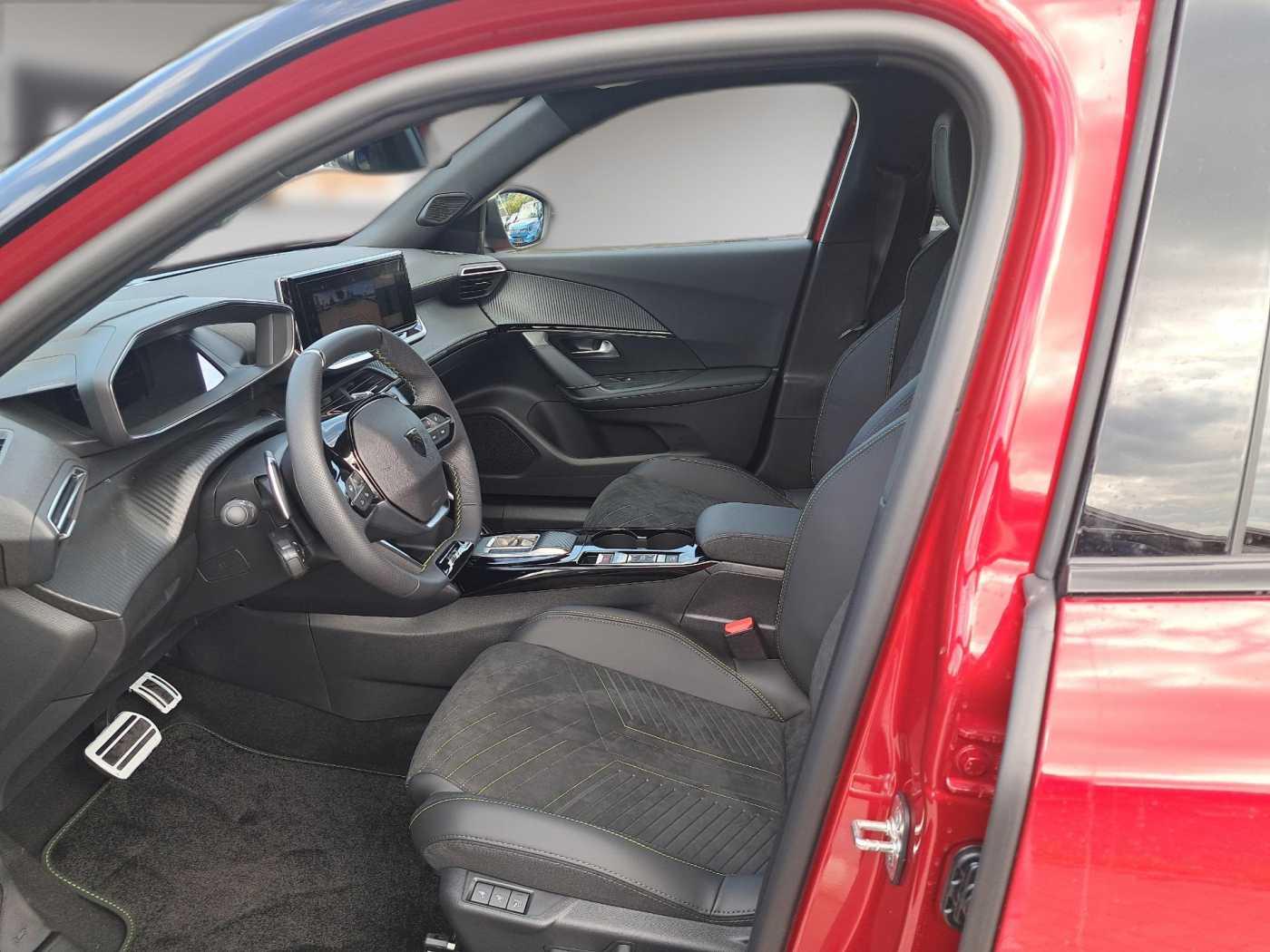 Peugeot 2008 145 PS e-DSC GT +Allwetter+Navi+360°Kamera*