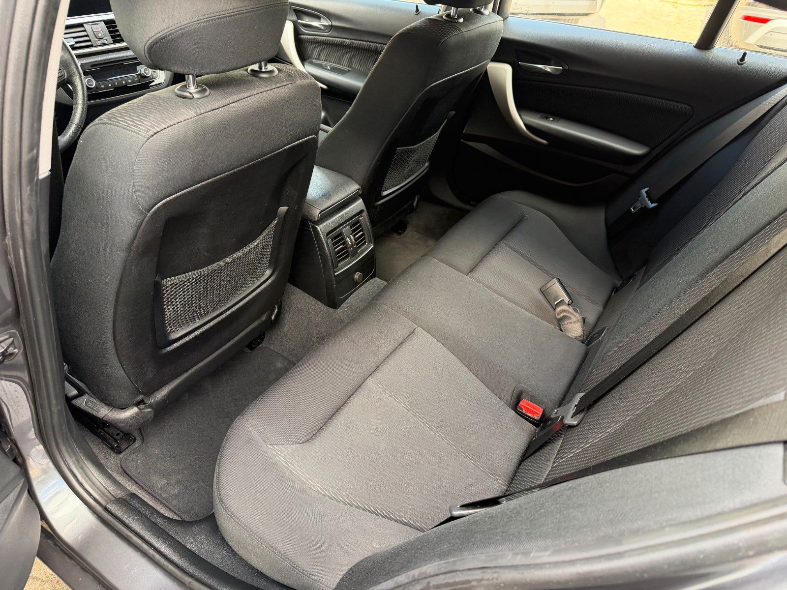 BMW 120 i Advantage 8 G Automatik LED Navi SHZ foto 16