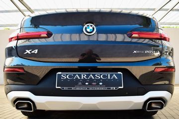 BMW X4 - 10
