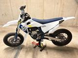 Husqvarna FS450 MY22 - HUSQVARNA 450