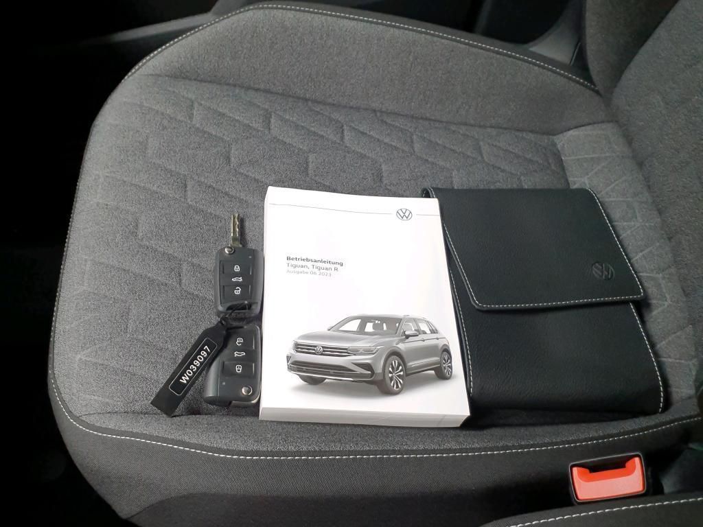 Volkswagen Tiguan Life MOVE 1.5 TSI AHK*Klima*Tempo*PDC*RFK