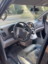 Hyundai H-1 Starex - Hyundai H-1 Starex mit Diesel-Antrieb: Automatik