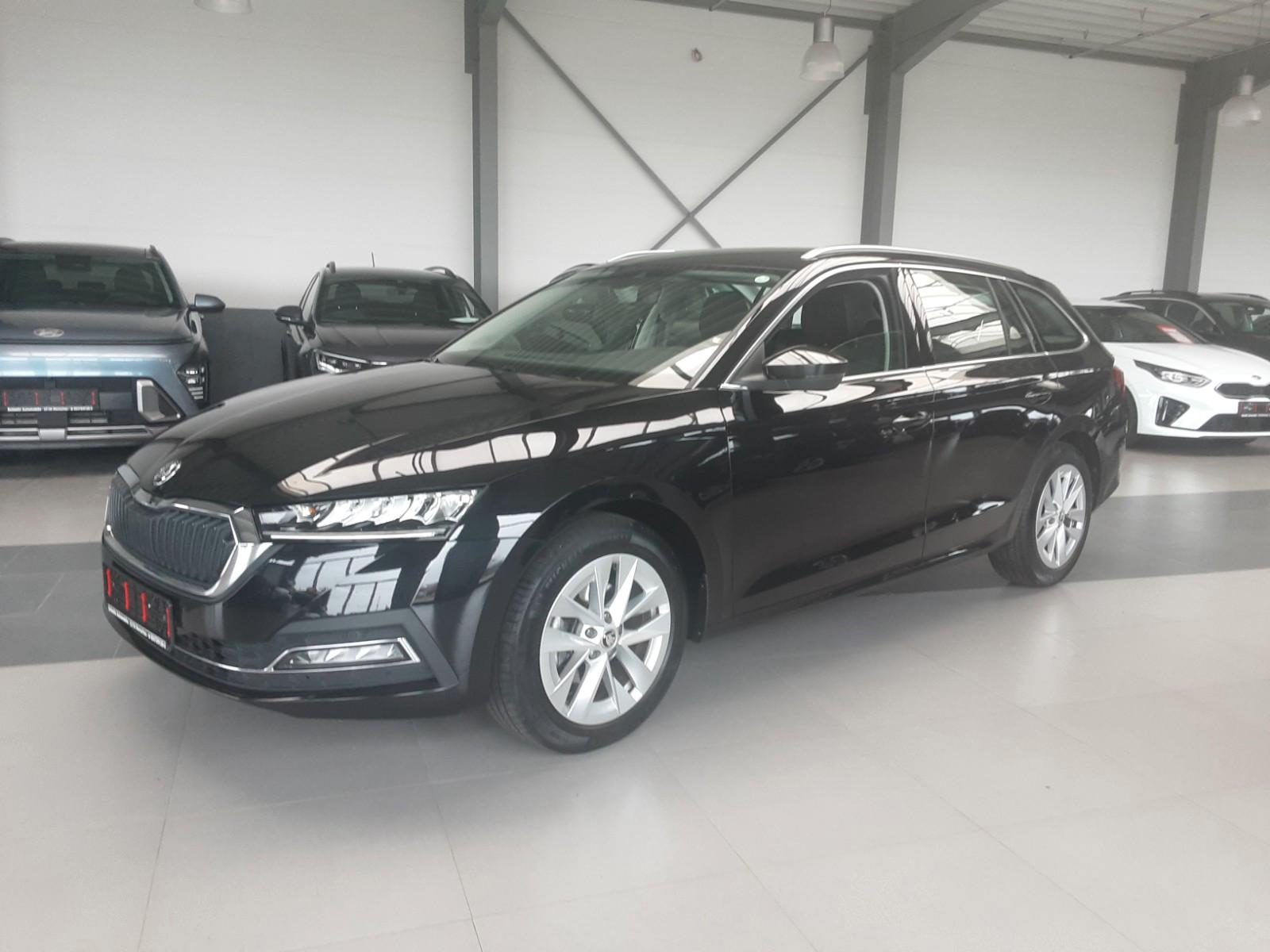 Skoda Octavia Diesel Style DSG SH  AHK  NAVi ALU ACC