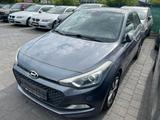 Hyundai i20 1.2 62kW blue Classic Classic - Hyundai i20 Gebrauchtwagen in Stuttgart