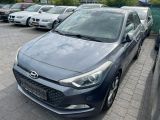 Hyundai i20 1.2 62kW blue Classic Classic - Hyundai i20 Gebrauchtwagen in Stuttgart