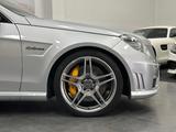 Mercedes-Benz E 63 AMG *PANO*KEYLESS GO*MASSAGE* - gebrauchte Mercedes-Benz E 63 AMG aus dem Jahr 2010