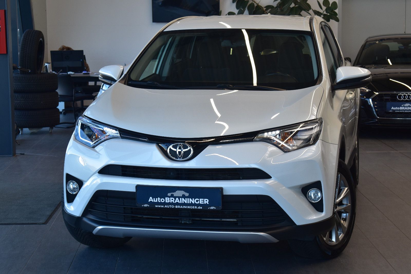 TOYOTA RAV 4