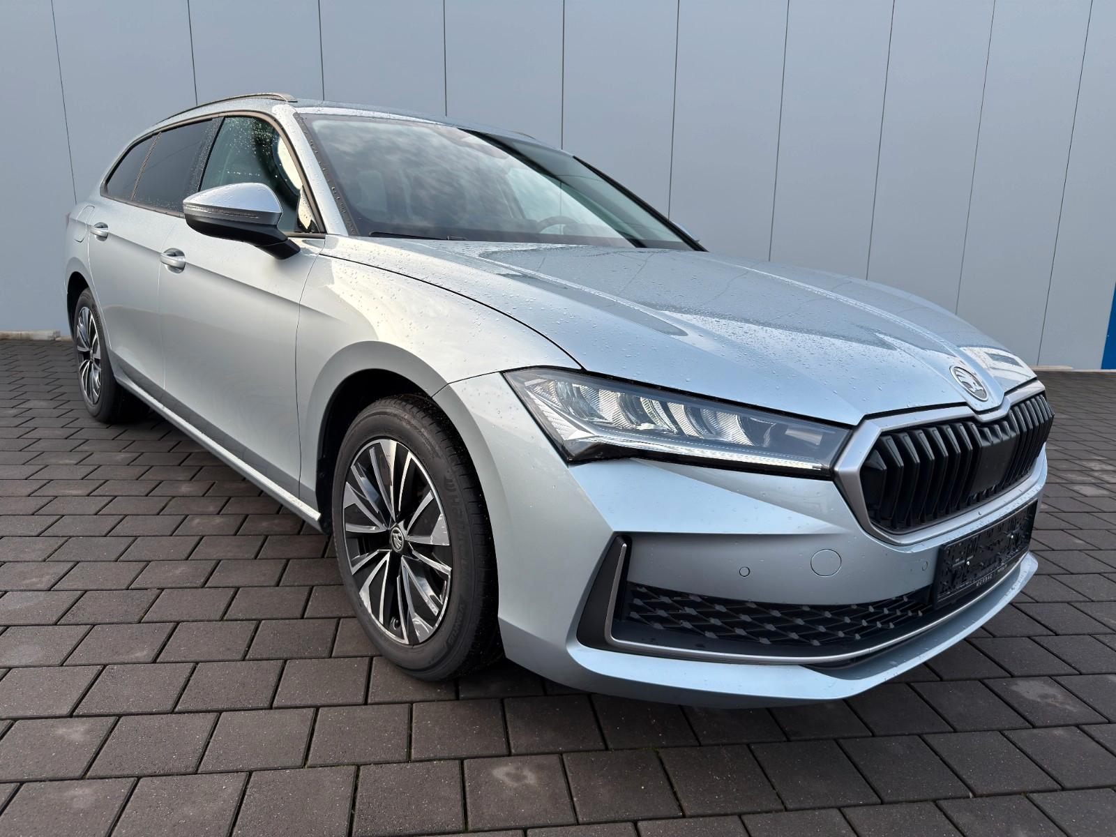 Skoda Superb Combi 1.5 TSI mHEV 110 kW Selection