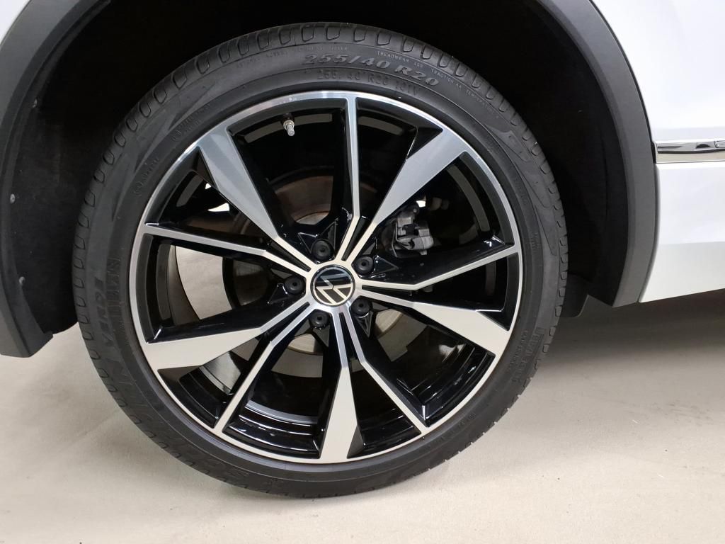 Volkswagen Tiguan R-Line 4M 2.0 TSI DSG AHK*Pano*RFK*PDC*SH