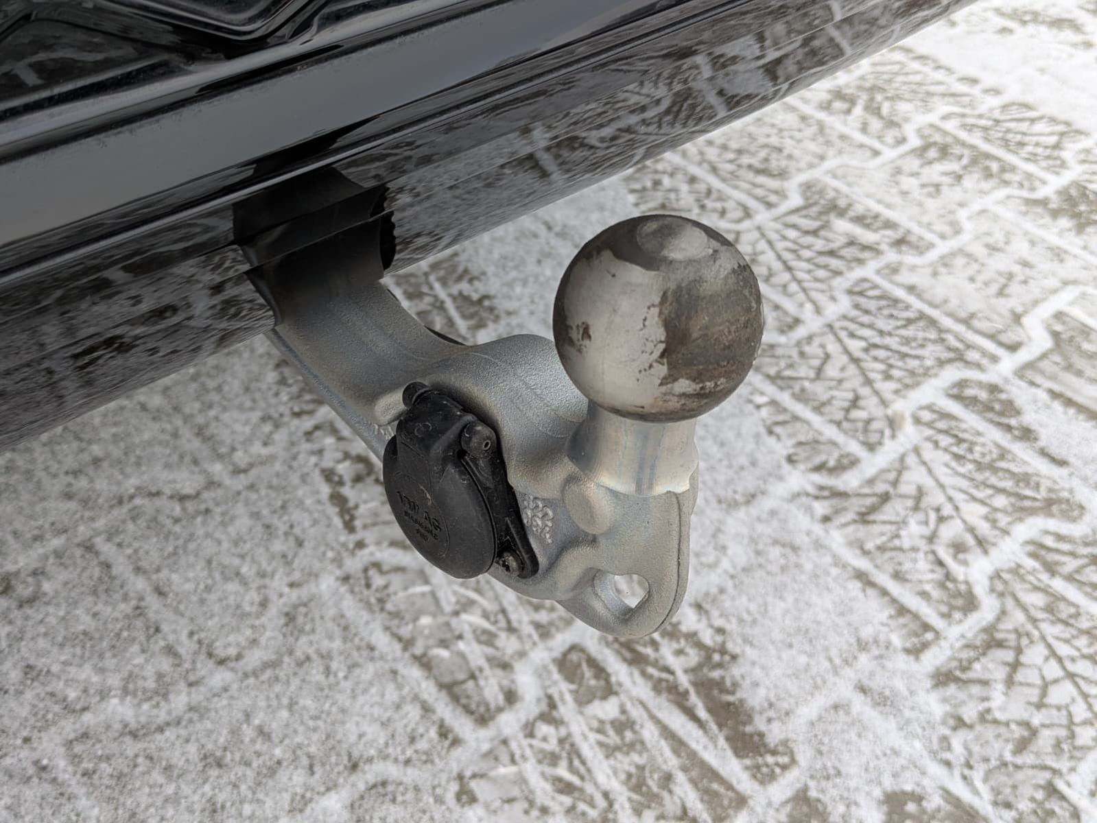 Fahrzeugabbildung Volkswagen Tiguan 2.0 TDI 4M R-Line PANO*H&K*AHK*MATRIX*20"