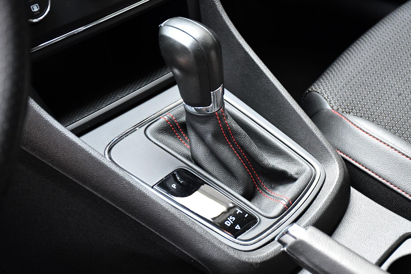 SEAT Leon ST FR 1.8 TSI DSG – 180 ch – LED – Navigation - 1ère main