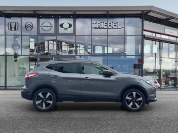 Nissan Qashqai 360 1.2 °Navi°PGD°AHK°RFK°Keyless°SHZ°