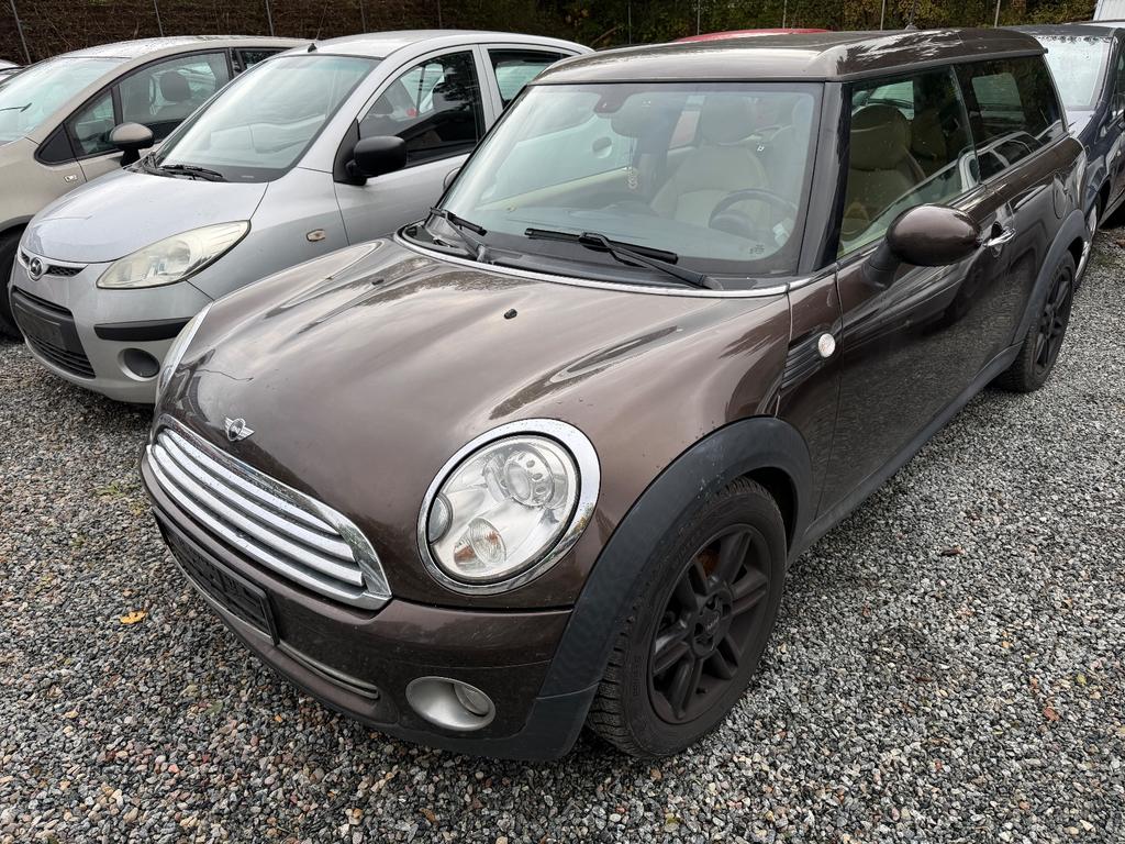 MINI Cooper Clubman