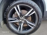 Volvo XC40 T5° R Design Expr. Recharge PHeV° AHK°19Zol - Volvo XC40 Recharge-R-Design