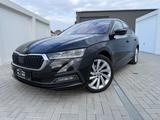 Skoda Octavia Lim. First Edition*AMBIENTE*DSG*NAVI*LED - Skoda Octavia: Ambiente