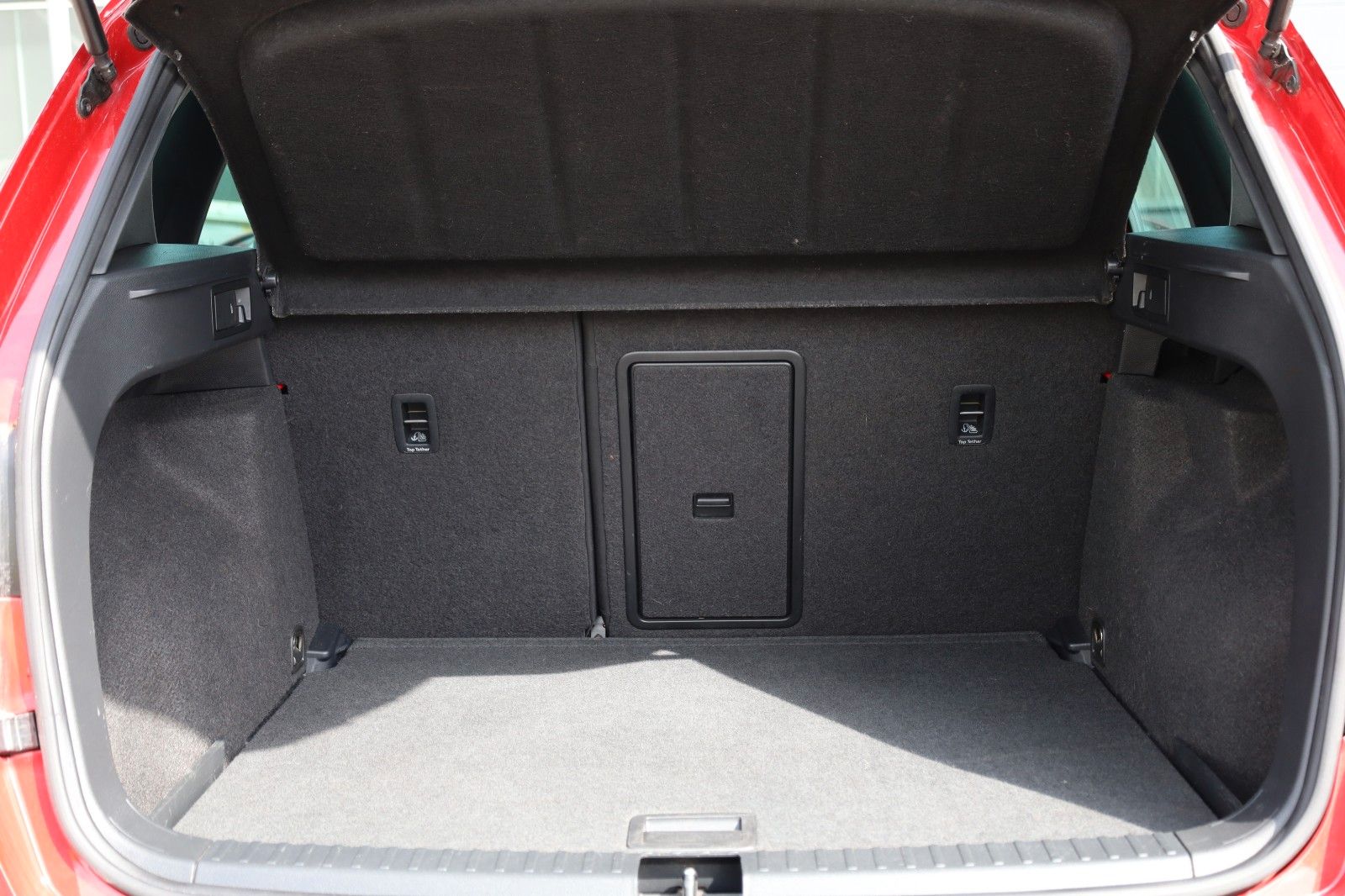 Fahrzeugabbildung SEAT Ateca FR 1,5 TSI *Navi *SHZ *Winterräder