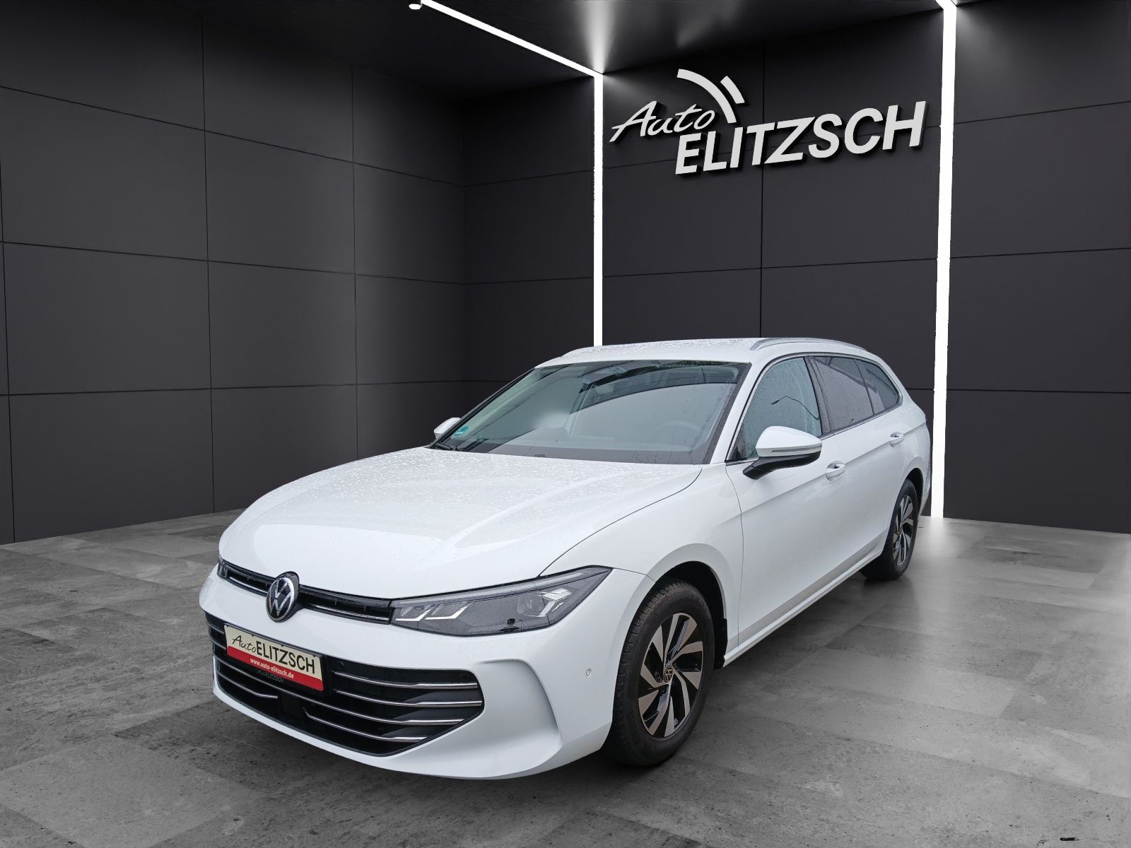 Fahrzeugabbildung Volkswagen Passat eTSI Business DSG LED Navi AID HUD ACC PD