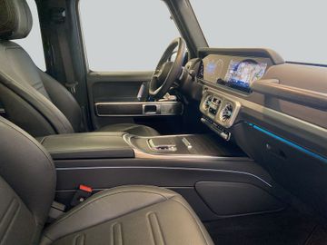 Mercedes G 500 - 12