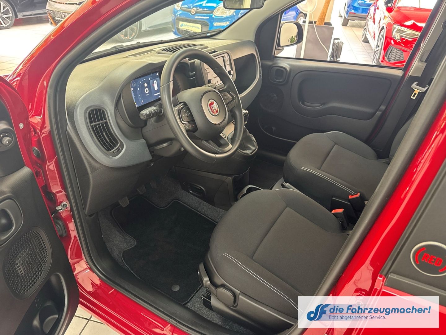 Fahrzeugabbildung Fiat Pandina Hybrid Icon Tempomat Digitales Cockpit D
