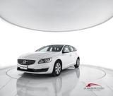 Volvo VOLVO V60 D2 1.6 Kinetic - gebrauchte Volvo V60 aus dem Jahr 2013