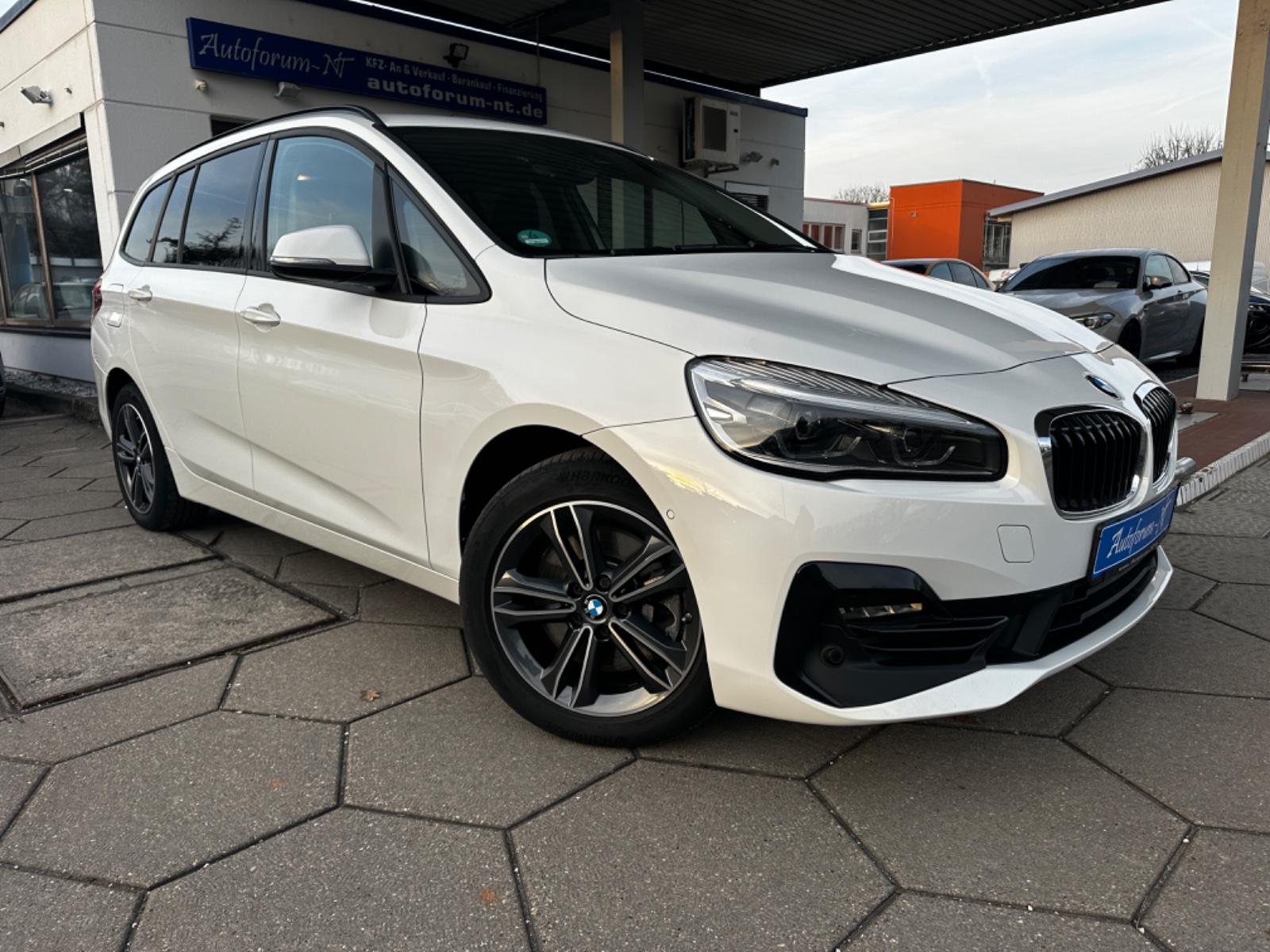 BMW 220IA Gran Tourer Sport Line/Navi/Kamera