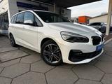 BMW 220IA Gran Tourer Sport Line/Navi/Kamera - BMW 220 in Stuttgart