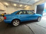 Audi A4 1.8 Auto - Audi A4 aus 2000: 1.8