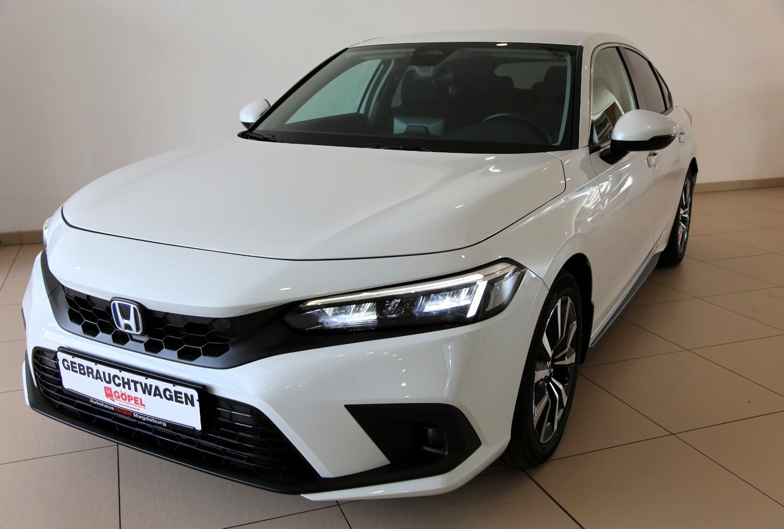 Honda Civic Lim. 5-trg. e:HEV Elegance RFK SHZ DAB