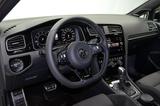 Volkswagen VW Golf 7 R 4Mo Akrapovic Dynaudio Pano (300PS) - Gebrauchtwagen mit Akrapovic Auspuffanlage