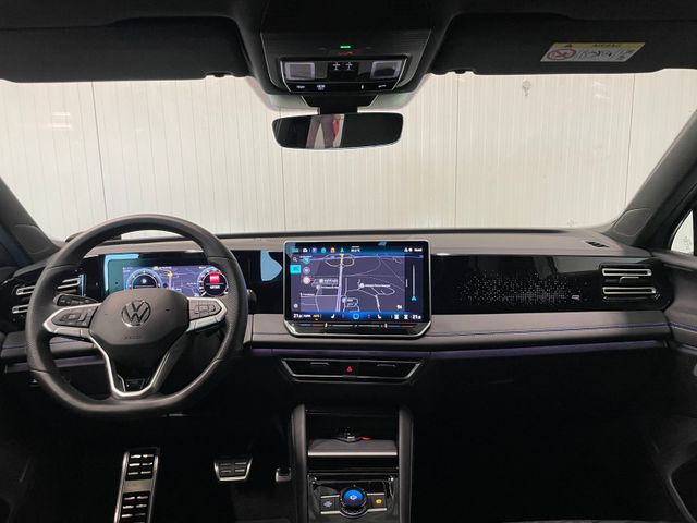 Tiguan R-Line 2.0 TDI DSG HuD PANO NAVI LED