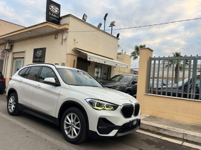 BMW X1 sDrive18d Aut. Advantage *FullLED*