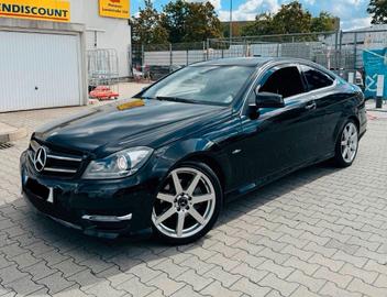 صورة 5 لـ 2012 Mercedes-BENZ C 220